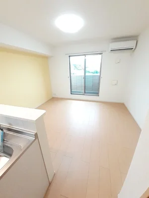 のマンスリーマンション・ウィークリーマンション「プティネージュ　ドゥⅠ 202・洋室(No.1285912)」メイン画像