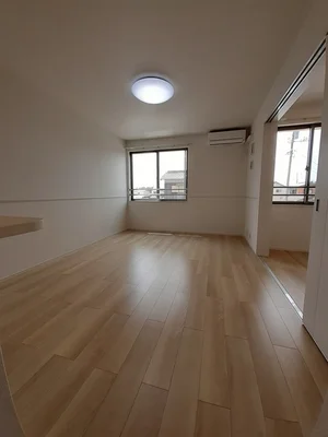 のマンスリーマンション・ウィークリーマンション「アイ　シー　ザ　ライト　Ⅱ 202・洋室(No.1285920)」メイン画像