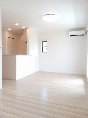 川棚温泉駅（山口県）のマンスリーマンション・ウィークリーマンション「ＦｉｏｒｅⅢ 203・洋室(No.1285921)」メイン画像