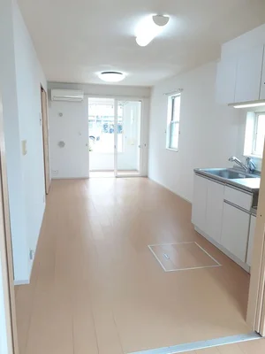 大分県立芸術文化短期大学周辺のマンスリーマンション・ウィークリーマンション「グランデ　アクア　ヴィラＡ 101・洋室(No.1286001)」メイン画像