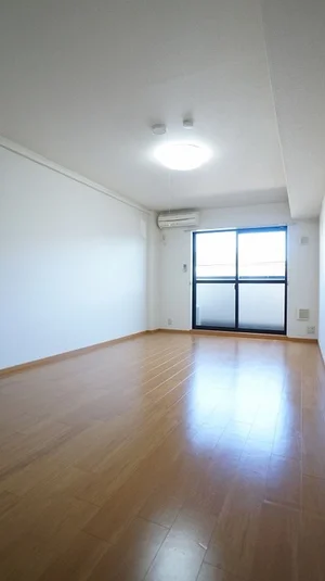 のマンスリーマンション・ウィークリーマンション「ストークプラザ　参番館 203・洋室(No.1286011)」メイン画像