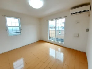 埼玉県のマンスリーマンション・ウィークリーマンション「ココ　ガーデン 201・洋室(No.1286016)」メイン画像