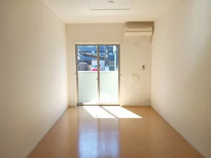 玉垣駅（三重県）のマンスリーマンション・ウィークリーマンション「プリーズ　ライフ 101・洋室(No.1286038)」メイン画像