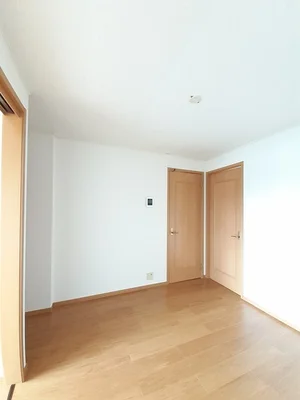 島根県のマンスリーマンション・ウィークリーマンション「プランタン　ソレイユＣ 105・洋室(No.1286189)」メイン画像