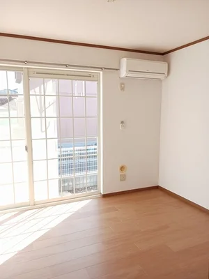 のマンスリーマンション・ウィークリーマンション「ジャン・セリューＢ 102・洋室(No.1286219)」メイン画像