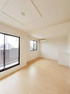 のマンスリーマンション・ウィークリーマンション「リヴェール・リッシュ　Ⅰ 202・洋室(No.1286232)」メイン画像