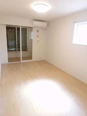 津市のマンスリーマンション・ウィークリーマンション「ジュールスラン　Ｃ 101・洋室(No.1286261)」メイン画像