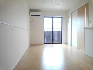 のマンスリーマンション・ウィークリーマンション「ハーモニーＡ 102・洋室(No.1286523)」メイン画像