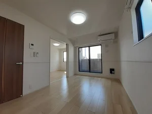 のマンスリーマンション・ウィークリーマンション「レッツ　ヴィレッジ　ハウス 201・洋室(No.1286559)」メイン画像