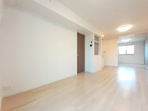 西小泉駅（群馬県）のマンスリーマンション・ウィークリーマンション「メゾン　ド　コルヌイエ　Ⅳ 203・洋室(No.1286612)」メイン画像