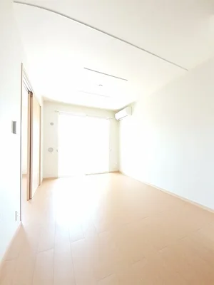 のマンスリーマンション・ウィークリーマンション「ソレイユ悠久町 202・洋室(No.1286679)」メイン画像