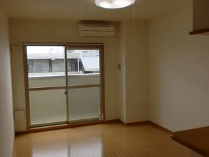 東寺駅（京都府）のマンスリーマンション・ウィークリーマンション「ドミール西大路 502・洋室(No.1286813)」メイン画像