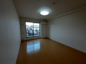 関西外国語大学短期大学部周辺のマンスリーマンション・ウィークリーマンション「グレイス渚 202・洋室(No.1286838)」メイン画像