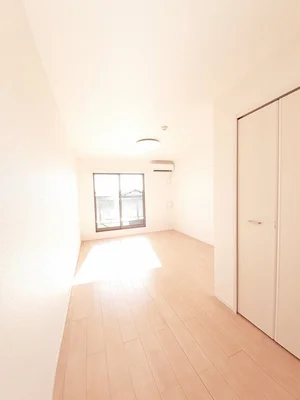 和泉大宮駅（大阪府）のマンスリーマンション・ウィークリーマンション「ディアコート　大宮 302・洋室(No.1286898)」メイン画像