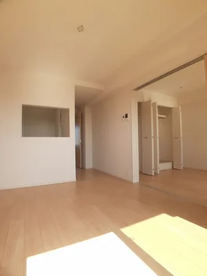 のマンスリーマンション・ウィークリーマンション「エスポワールＲｅｉｗａ 303・洋室(No.1286900)」メイン画像