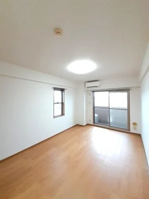 三条駅（香川県）のマンスリーマンション・ウィークリーマンション「パークサイド今里 301・洋室(No.1286934)」メイン画像