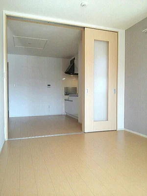 伊万里市のマンスリーマンション・ウィークリーマンション「クヴェレ　Ⅲ 103・洋室(No.1287109)」メイン画像