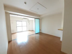 のマンスリーマンション・ウィークリーマンション「プロムナードⅣ 102・洋室(No.1287161)」メイン画像