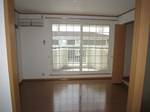 のマンスリーマンション・ウィークリーマンション「ラフレシールＢ 202・洋室(No.1287170)」メイン画像