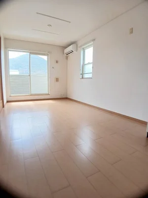 香川県のマンスリーマンション・ウィークリーマンション「ルークス　勇峰Ａ 201・洋室(No.1287308)」メイン画像