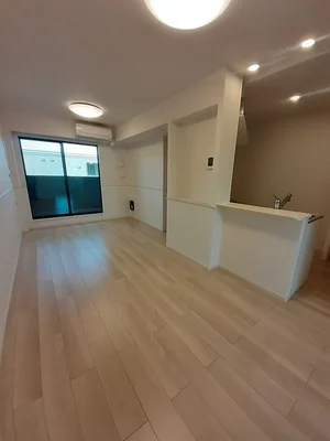 のマンスリーマンション・ウィークリーマンション「ブルーム　ウィズ　グレース　Ｂ 203・洋室(No.1287380)」メイン画像