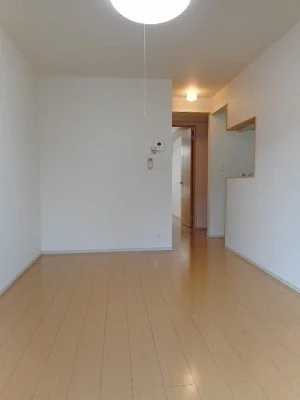 のマンスリーマンション・ウィークリーマンション「ラフィネ江戸川台 203・洋室(No.1287421)」メイン画像