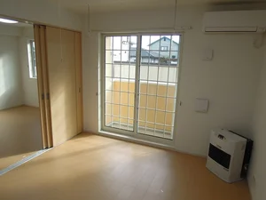 のマンスリーマンション・ウィークリーマンション「プレッソ　クラⅡ 103・洋室(No.1287632)」メイン画像