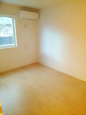 のマンスリーマンション・ウィークリーマンション「ラ・メゾン・チャピ 103・洋室(No.1287655)」メイン画像