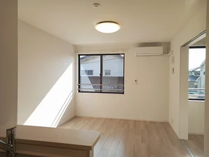 福島市のマンスリーマンション・ウィークリーマンション「サニーフィールドⅢ 203・洋室(No.1287661)」メイン画像