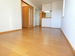 のマンスリーマンション・ウィークリーマンション「エレガンテ・カーサ 102・洋室(No.1287710)」メイン画像