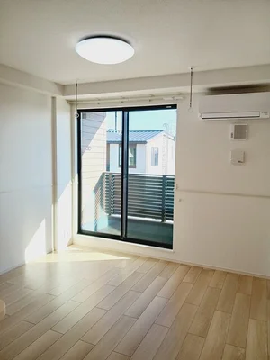 埼玉県のマンスリーマンション・ウィークリーマンション「グラン・シャトー武蔵嵐山Ａ 302・洋室(No.1287783)」メイン画像