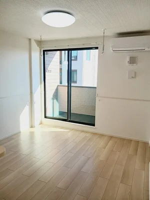 埼玉県のマンスリーマンション・ウィークリーマンション「グラン・シャトー武蔵嵐山Ａ 202・洋室(No.1287787)」メイン画像