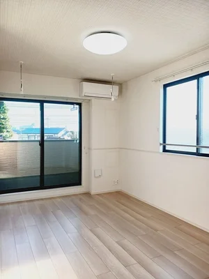 のマンスリーマンション・ウィークリーマンション「グラン・シャトー武蔵嵐山Ｂ 203・洋室(No.1287796)」メイン画像