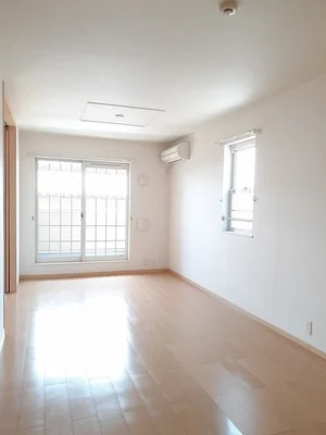 のマンスリーマンション・ウィークリーマンション「グランデカメリア山の手Ⅸ 201・洋室(No.1287884)」メイン画像