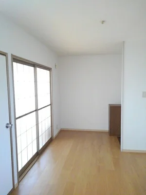 三重県のマンスリーマンション・ウィークリーマンション「メゾンウィング　Ｂ棟 203・洋室(No.1287934)」メイン画像