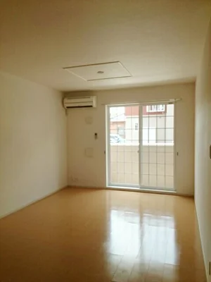 三重県のマンスリーマンション・ウィークリーマンション「Ｓｕｎｆｌｏｗｅｒ　Ⅱ 102・洋室(No.1287943)」メイン画像