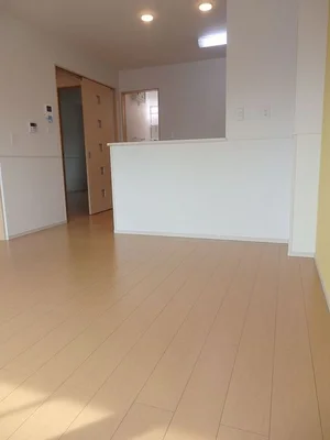 三重県のマンスリーマンション・ウィークリーマンション「ラッフィナート　Ⅱ 201・洋室(No.1287951)」メイン画像