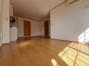 兵庫大学短期大学部周辺のマンスリーマンション・ウィークリーマンション「ラ・リヴィエールⅠ 203・洋室(No.1288068)」メイン画像