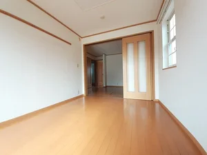 のマンスリーマンション・ウィークリーマンション「エレガンシア 102・洋室(No.1288070)」メイン画像