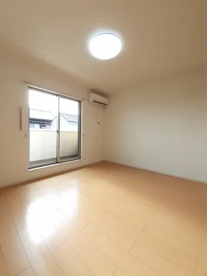 のマンスリーマンション・ウィークリーマンション「フォレストガーデンＡ 202・洋室(No.1288167)」メイン画像