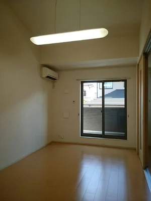 のマンスリーマンション・ウィークリーマンション「プリンセスガーデンＫ・Ｉ 202・洋室(No.1288178)」メイン画像