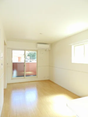 のマンスリーマンション・ウィークリーマンション「５ｔｈ　Ａｖｅｎｕｅ　Ａ 201・洋室(No.1288211)」メイン画像