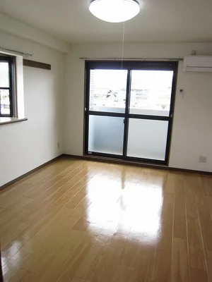 山口市のマンスリーマンション・ウィークリーマンション「シャン・ド・フレーズ 301・洋室(No.1288220)」メイン画像