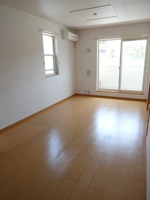 長門市のマンスリーマンション・ウィークリーマンション「カ・ドーロＡ 202・洋室(No.1288229)」メイン画像