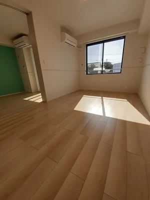 福岡県のマンスリーマンション・ウィークリーマンション「クルメニュールタンⅢ 104・洋室(No.1288262)」メイン画像