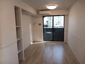 埼玉医科大学短期大学周辺のマンスリーマンション・ウィークリーマンション「ルミナス・エイト 101・洋室(No.1288324)」メイン画像