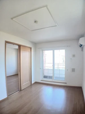 のマンスリーマンション・ウィークリーマンション「ドゥ・サンパティーク　Ｂ 201・洋室(No.1288389)」メイン画像