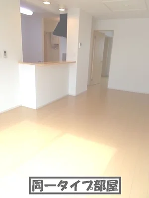 苫小牧駅（北海道）のマンスリーマンション・ウィークリーマンション「ローズハイムＫ 203・洋室(No.1288414)」メイン画像