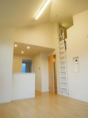 静岡市葵区のマンスリーマンション・ウィークリーマンション「カルムワタナベ 201・洋室(No.1288421)」メイン画像