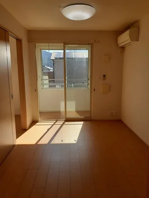 西敦賀駅（福井県）のマンスリーマンション・ウィークリーマンション「ヴィラ・スウィ－ト・ＣＯＣＯⅡ 203・洋室(No.1288505)」メイン画像